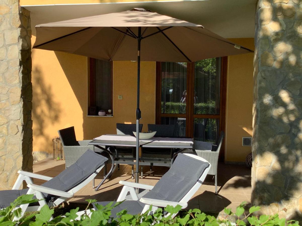 Apartman Golf Lux Bük Екстериор снимка