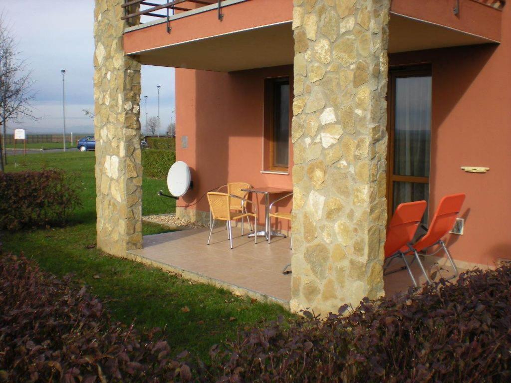 Apartman Golf Lux Bük Стая снимка