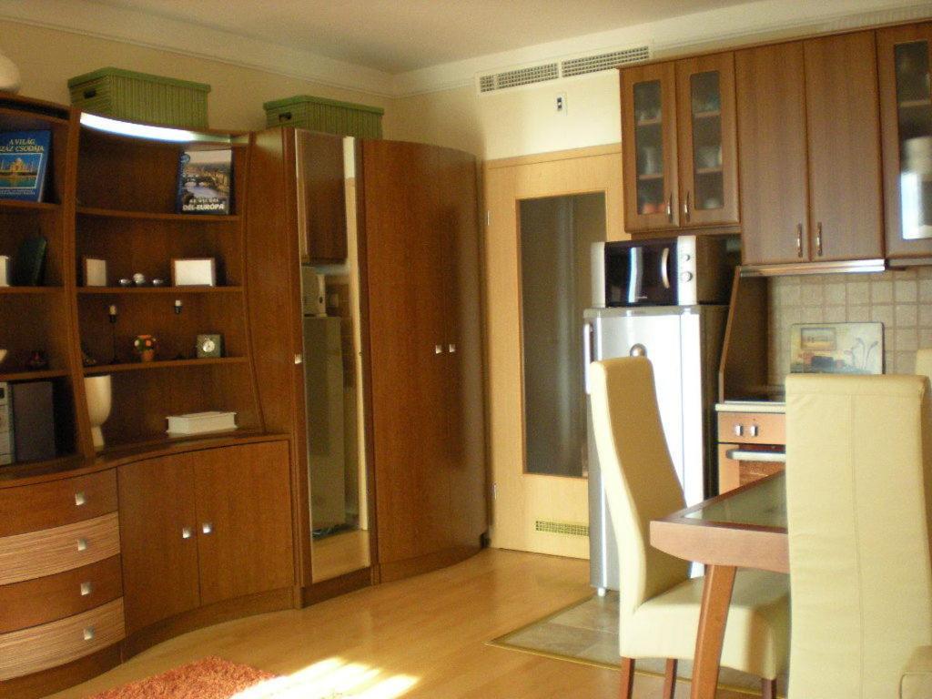 Apartman Golf Lux Bük Стая снимка