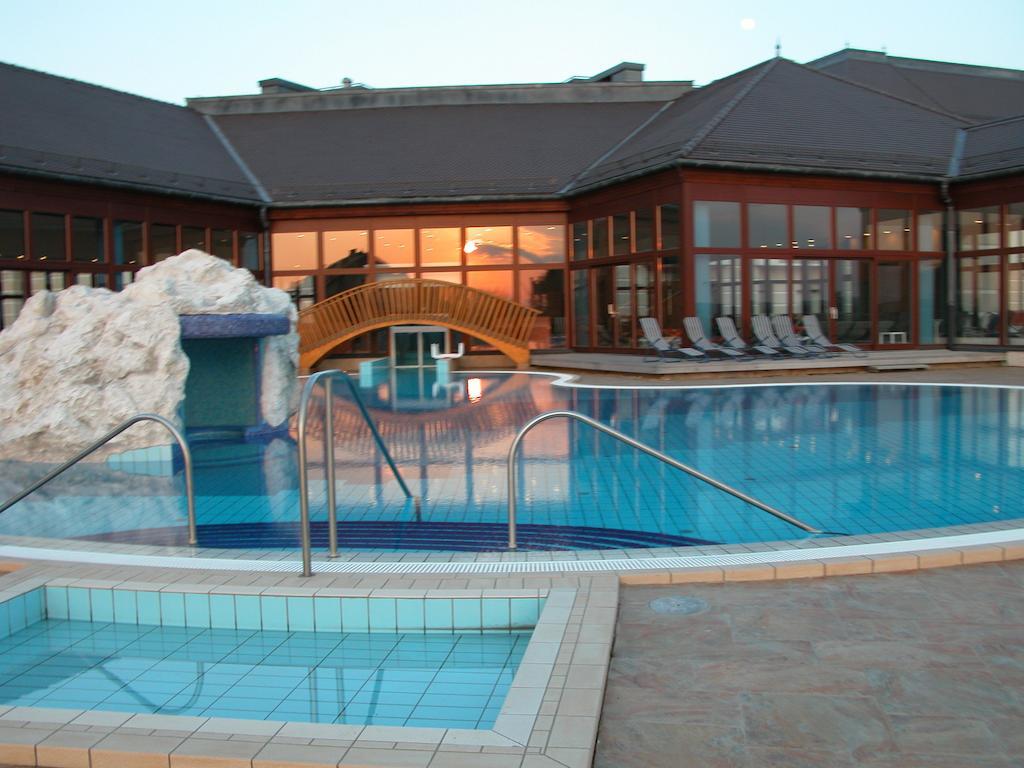 Apartman Golf Lux Bük Екстериор снимка