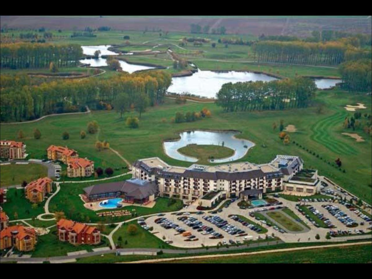 Apartman Golf Lux Bük Екстериор снимка